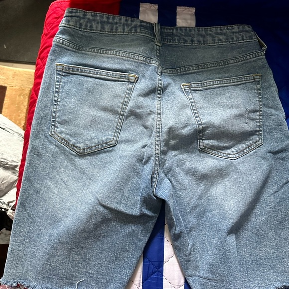 Express - Picture 4 of 6